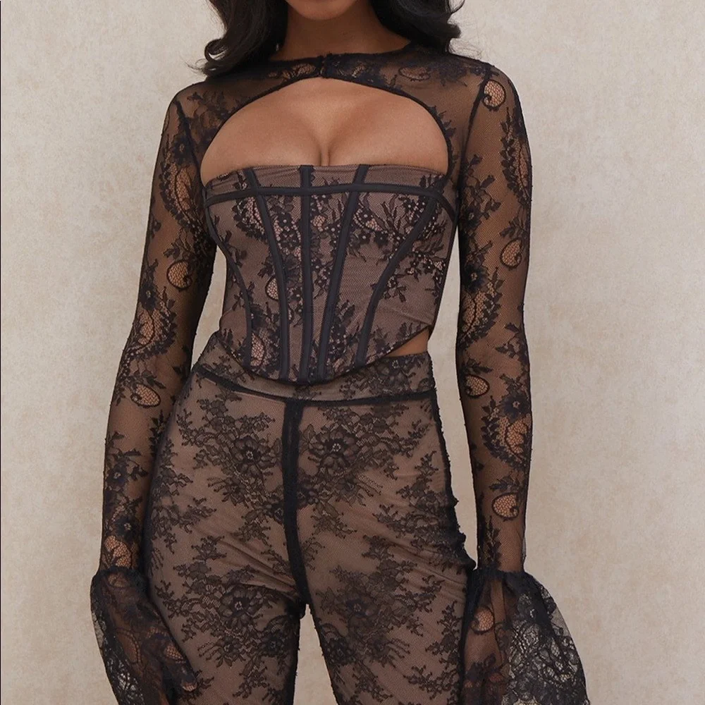 House of CB ‘Brielle’ Black Lace Peplum Sleeve Corset Top